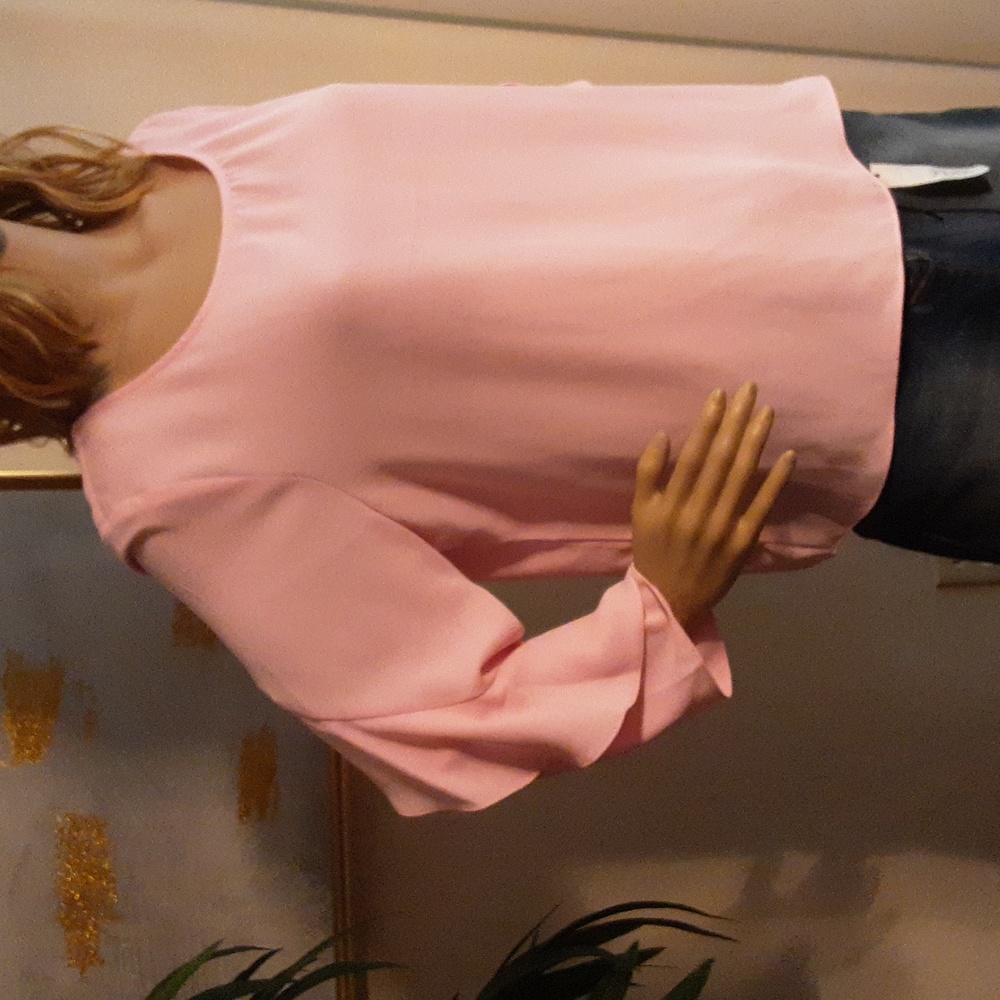 Armani Exchange Top - New with Tags - Picture 3 of 9